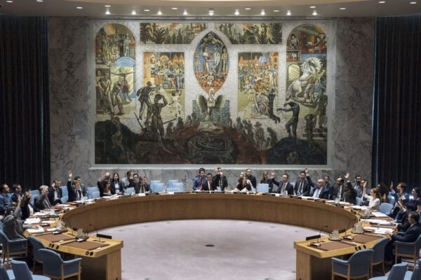 El Consejo de Seguridad de la ONU rechaza prórroga de alivio de sanciones a Irán